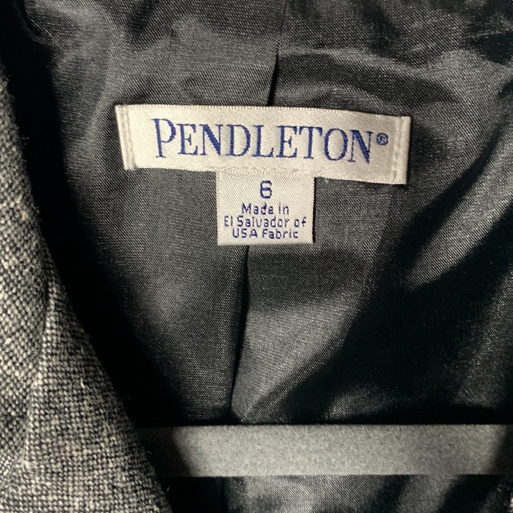 Pendleton Blazer Size 6 - image 6